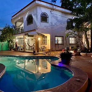 Casamaya Hostel & Diving Cozumel